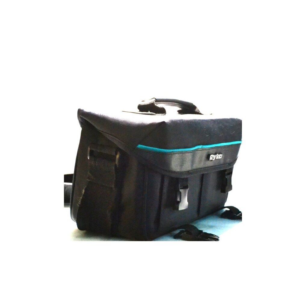 Vintage Ryka Camera Bag Padded Pockets Hand And Shoulder Carry - Picture 2 of 6
